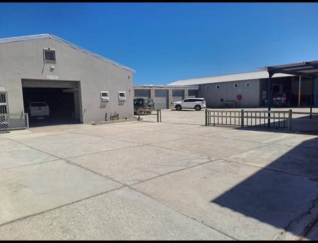 INDUSTRIAL FOR SALE IN GANSBAAI CENTRAL